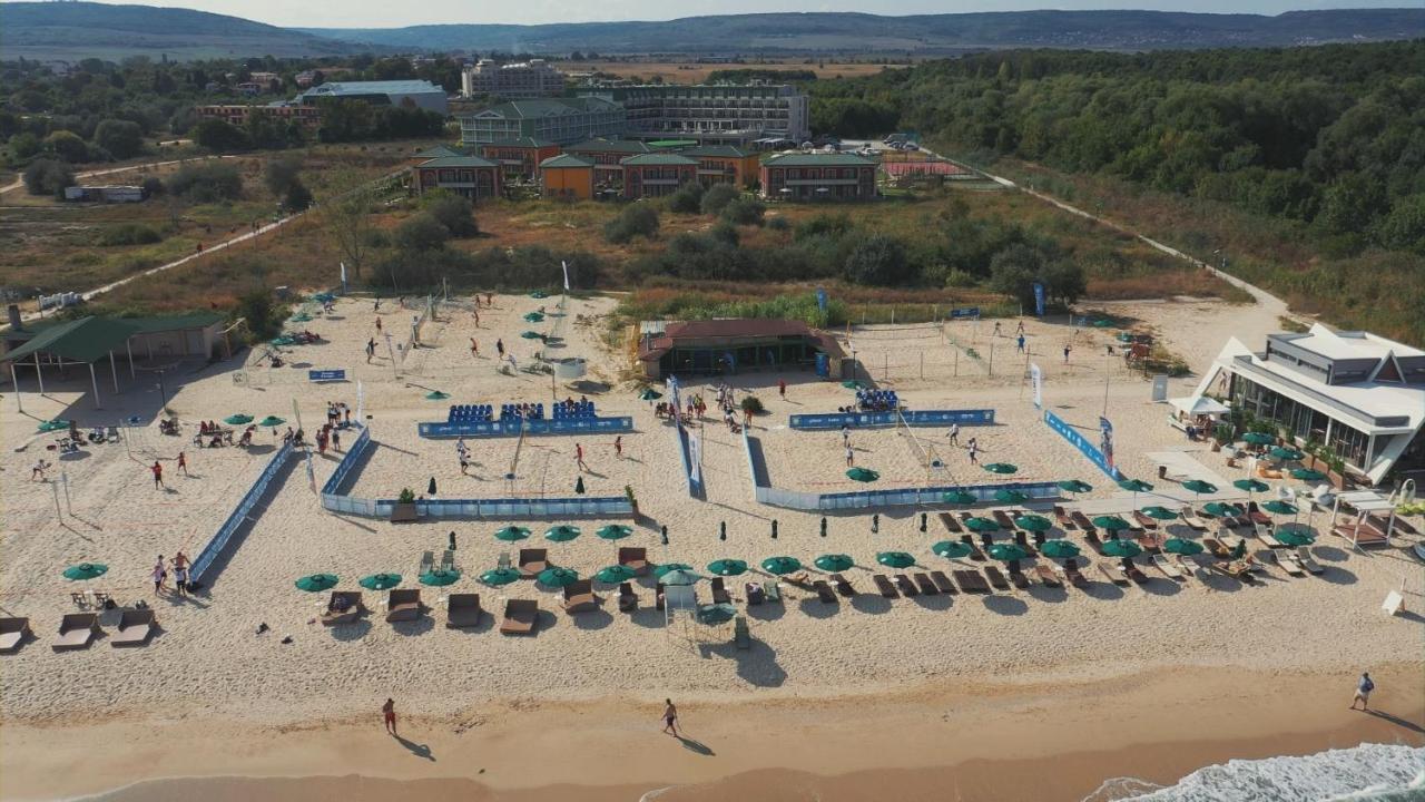 מלון קרנבו Camp And Pool מראה חיצוני תמונה