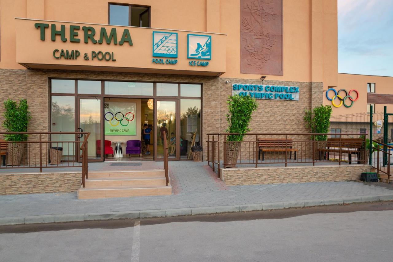 מלון קרנבו Camp And Pool מראה חיצוני תמונה